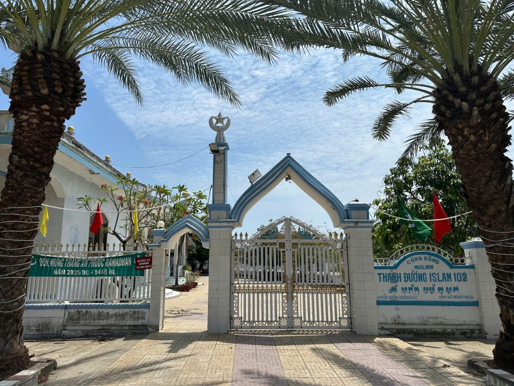 thang-duong-hoi-giao